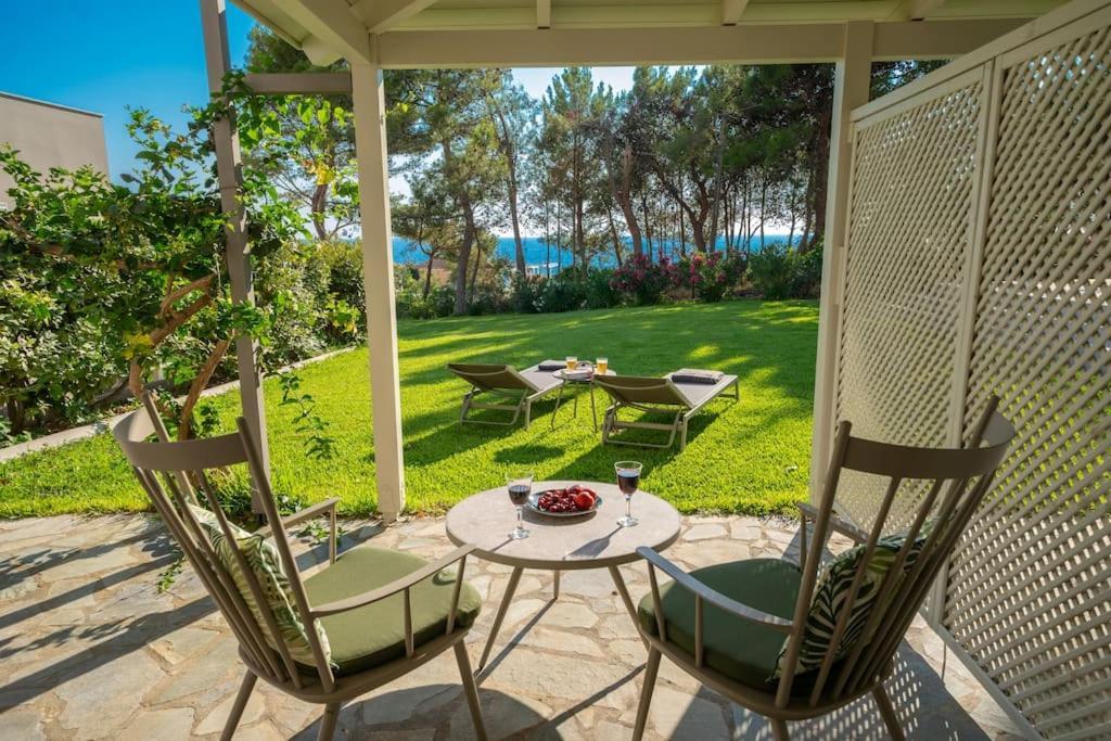 Seashell Luxury Residence - Studio 1 Lixouri Bagian luar foto